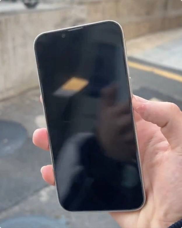 iPhone SE 4 模型机视频曝光！ 10个可确认/待证实传闻一次看